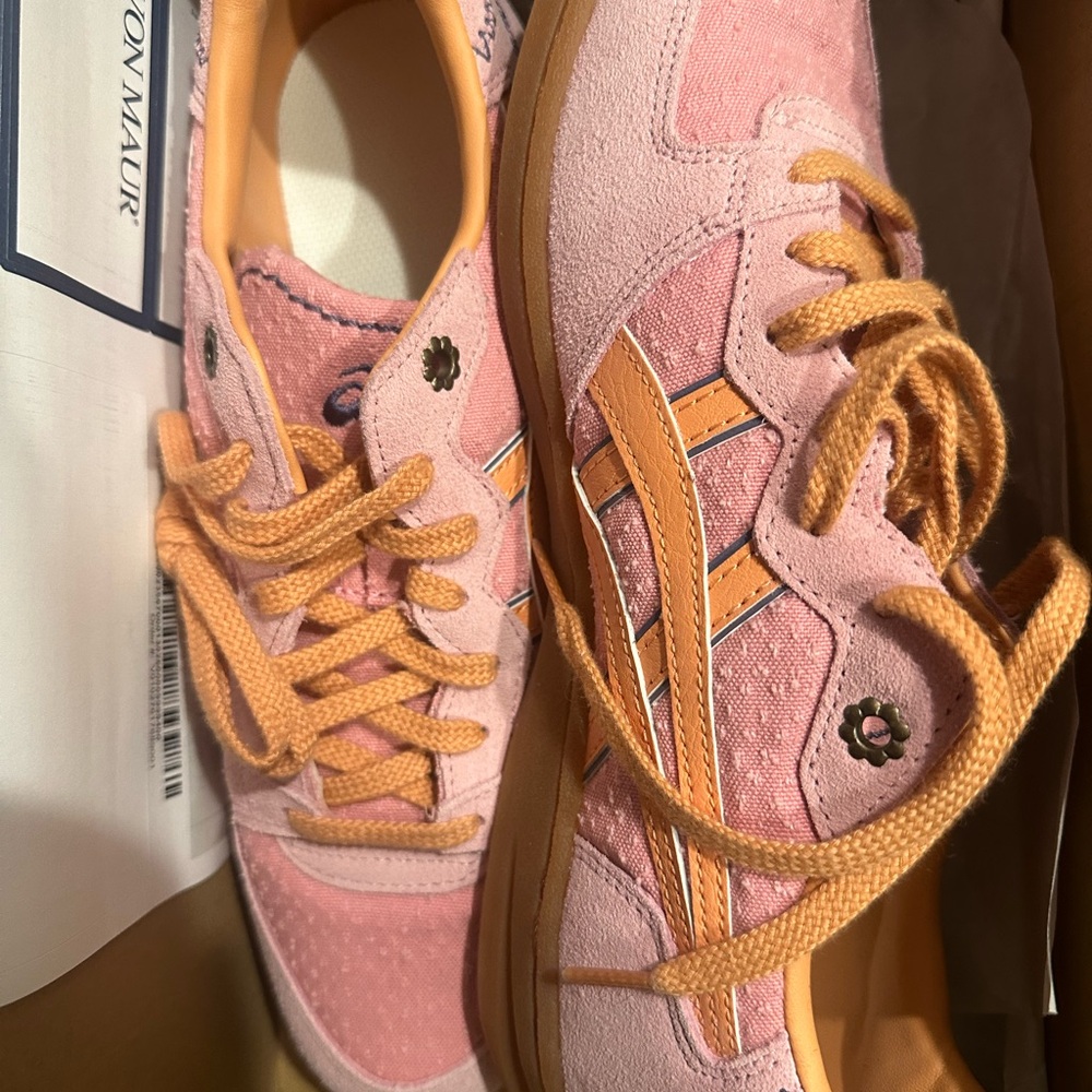 Asics Skyhand OG terracotta Sneakers 9.5 NEW